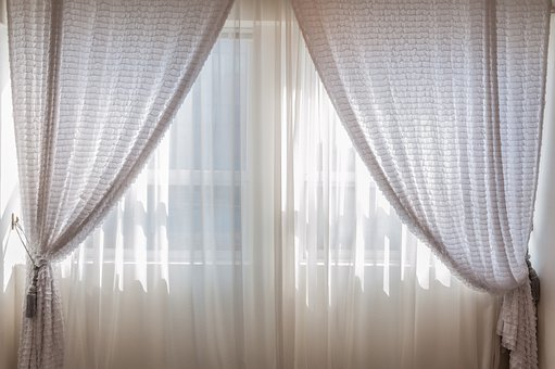 Curtain-Cleaning--in-Lithopolis-Ohio-curtain-cleaning-lithopolis-ohio.jpg-image